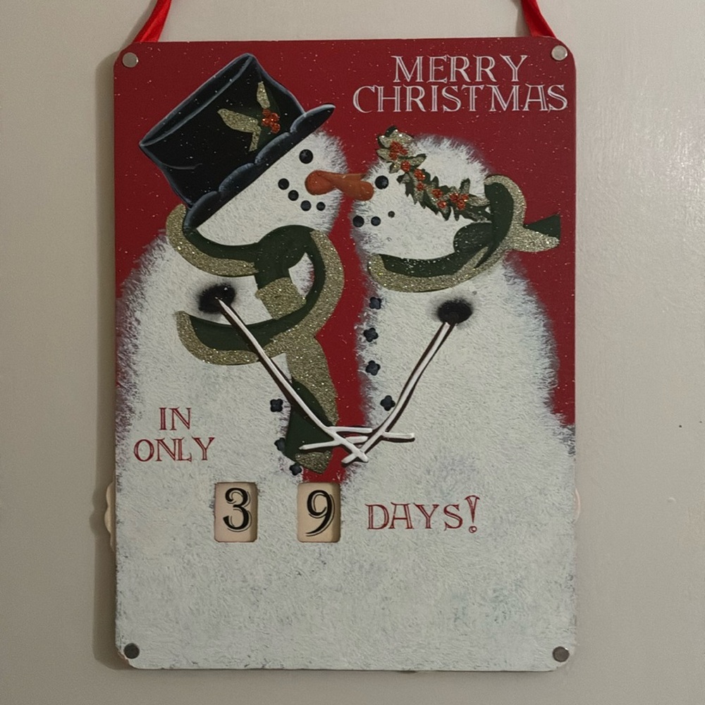 Merry Christmas - Wooden Countdown Wall Decor